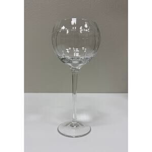 New Lenox Staccato Balloon Wine Glass. KT181
